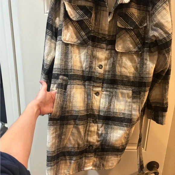 NWT Plaid Outerwear Jacket - Picture 6 of 9